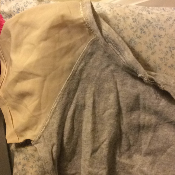 Anthropologie sweatshirt top with silky sleeves - Picture 5 of 6